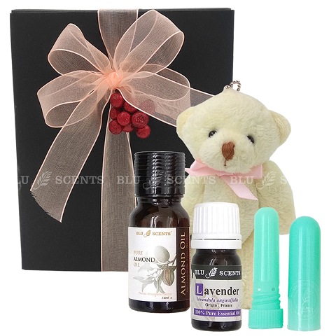 Lavender Aromatherapy Massage Gift Set
